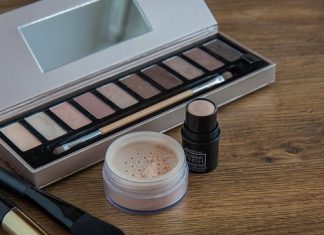 Matowe cienie do powiek Matowe cienie do powiek