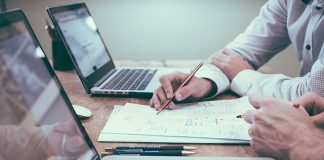 Uniwersalne usługi finansowe