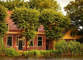 Skąd wziąć materiały budowlane?