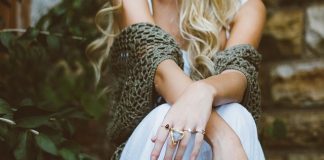 Naturalne wybielanie zębów