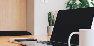 Wszystko można dzisiaj przenieść do sieci