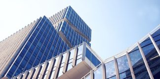 Czy skorzystanie z usług agencji nieruchomości to dobra decyzja?