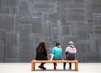 Film wokalisty Panik Wygląd ważniejszy od muzyki?