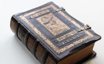 Ile stron w księdze gości?