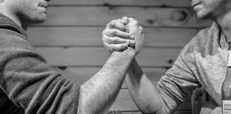 Kiedy zakłada się smoking?