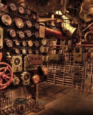 Jak nosić marynarkę do sukienki?