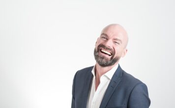 Co to jest smoking ubranie?