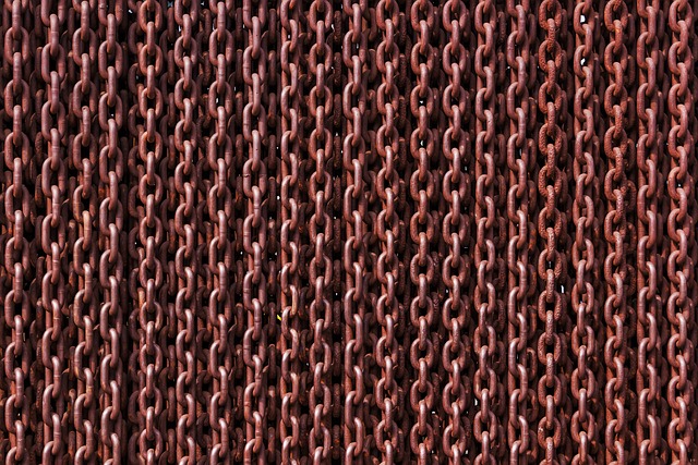 Jak się nosi spinki do koszuli? Jak się nosi spinki do koszuli?