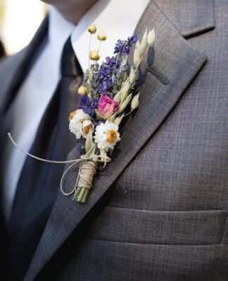 Co zamiast butonierki?