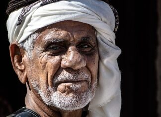 Jak zawiązać turban szejka?