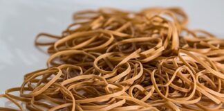 Jak wiązać suchą muchę?