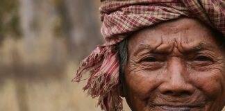 Jak pozbyć się zmarszczek pod oczami?