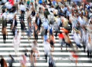 Po co ludzie zakładają maski? Po co ludzie zakładają maski?