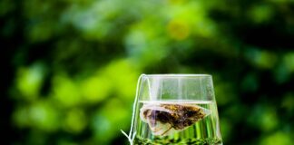 Co można nosić w torebce?