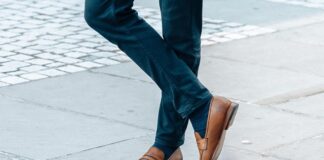 Do czego lakierowane mokasyny?