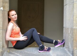 Jak nazywają się krótkie legginsy? Jak nazywają się krótkie legginsy?