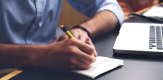 Czego nie wolno robić w czasie żałoby?