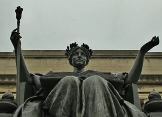 Co to za firma Columbia?