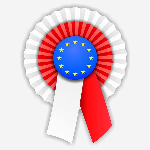 Jak zrobić kotylion ze wstążki dwukolorowej? Jak zrobić kotylion ze wstążki dwukolorowej?