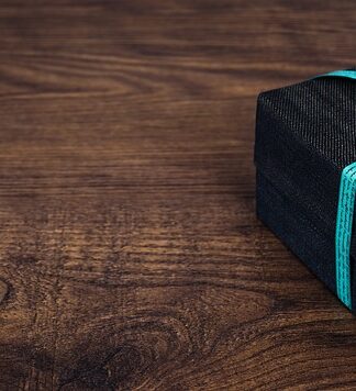 Czy na prezent można dać chłopakowi zegarek?