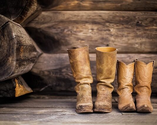 Czy kowbojki są jeszcze modne?