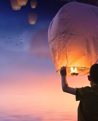 Czego symbolem jest lampion?