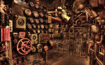 Z czym nosić marynarkę oversize?