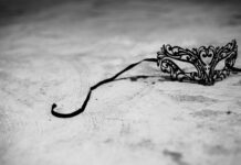 Jak ubrać się ciepło i modnie? Jak ubrać się ciepło i modnie?