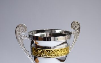 statuetki z grawerem