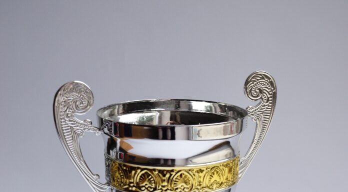 statuetki z grawerem